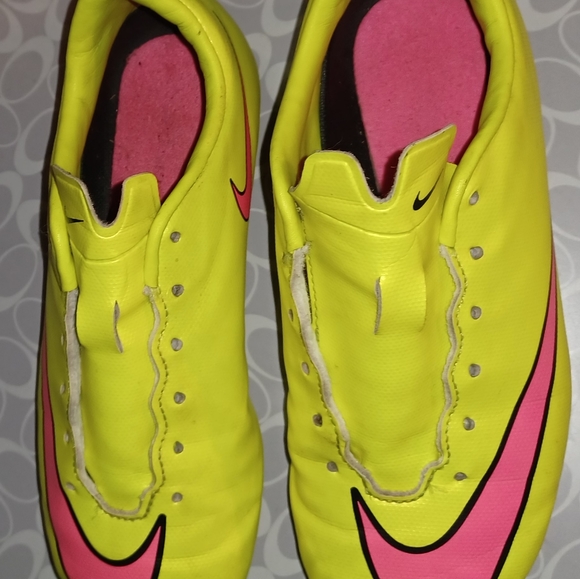 Nike MERCURIAL Y2 soccer cleats - Picture 4 of 10